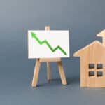 Drogi pellet, tanie pompy ciepła – najnowszy raport kosztów ogrzewania